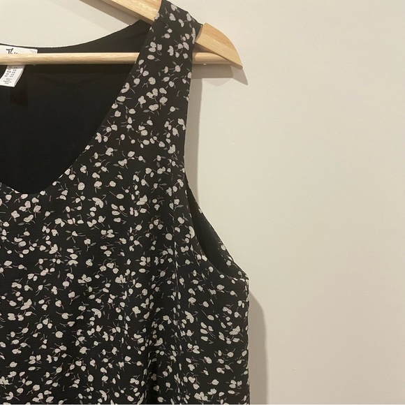 Maternity / Nursing Dress - Picture 2 of 3